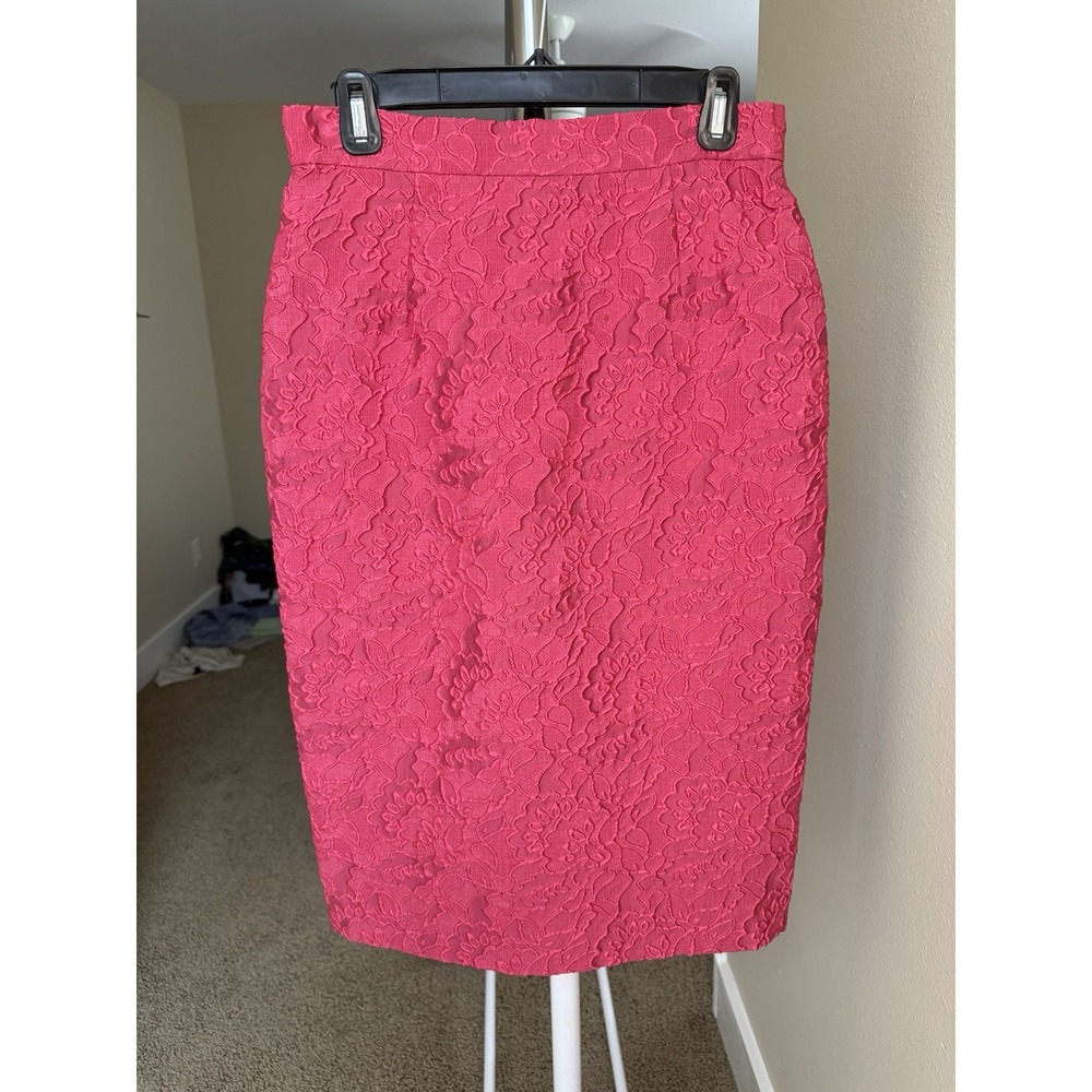 Escada Pink Myrtle Floral Matelasse Jacquard Pencil Skirt 36 US 6